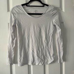 White long sleeve tee